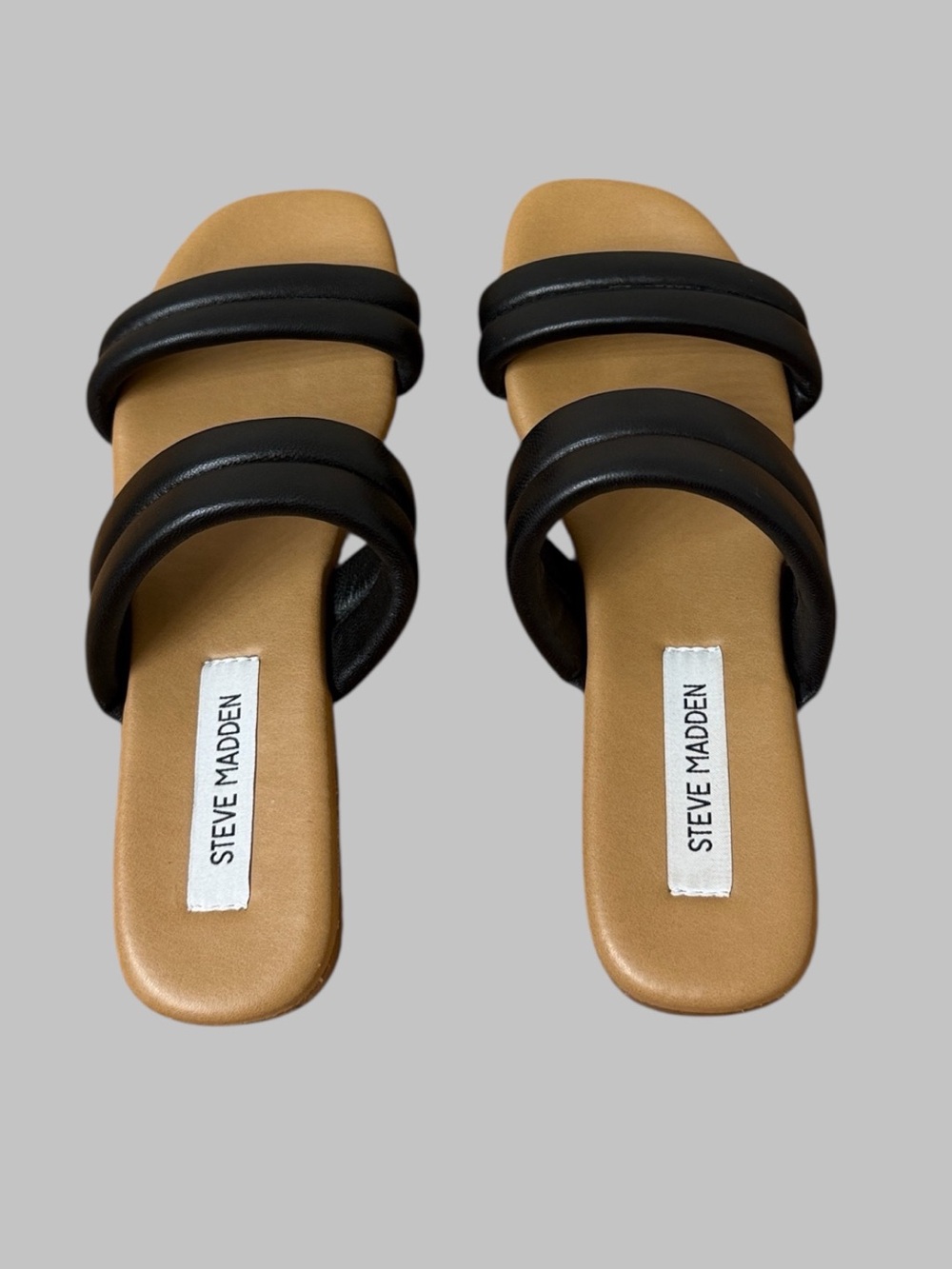 Steve Madden Black Wizen Flat Sandals - Picture 3 of 5